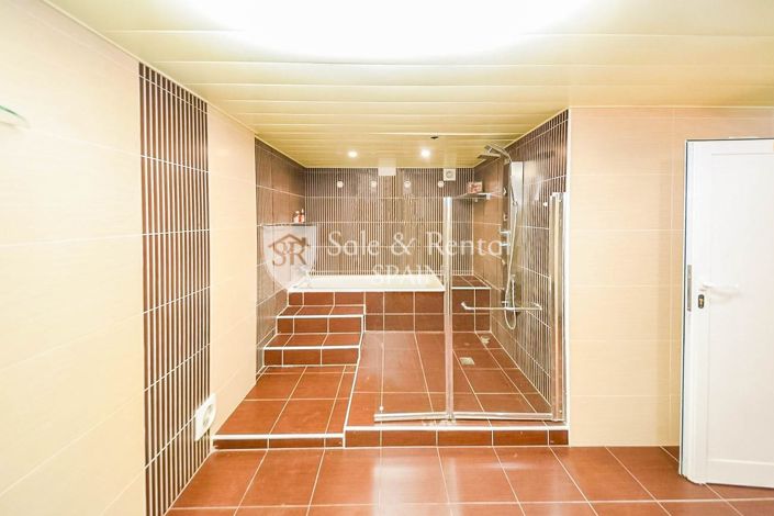 Image No.20-Villa de 6 chambres à vendre à Lloret de Mar