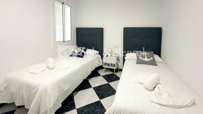 Image No.13-4 Bed Villa for sale