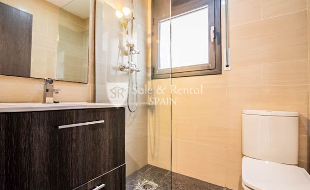 Image No.20-Villa de 4 chambres à vendre à Lloret de Mar