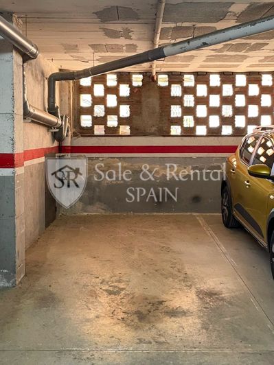 Image No.20-4 Bed Flat for sale