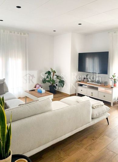 Image No.3-4 Bed Flat for sale