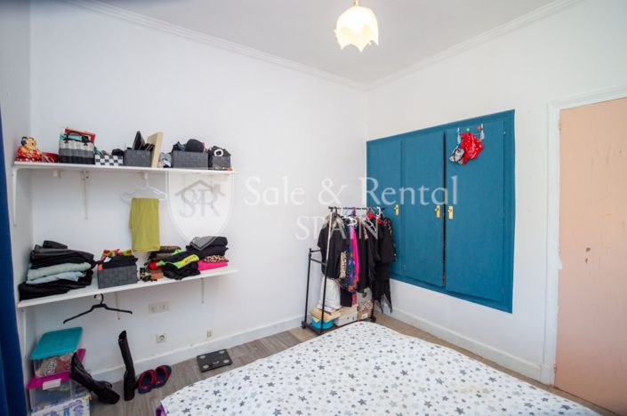 Image No.32-4 Bed Flat for sale