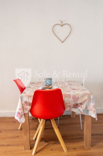 Image No.8-4 Bed Flat for sale