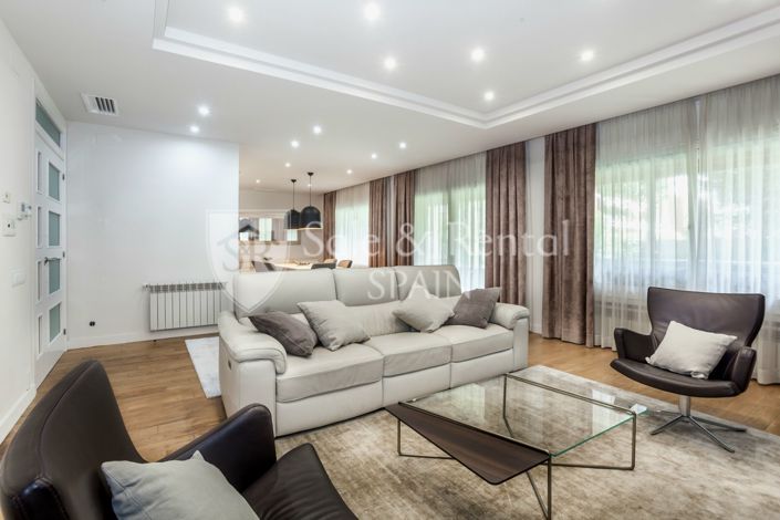 Image No.13-6 Bed Villa for sale