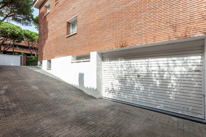 Image No.39-6 Bed Villa for sale