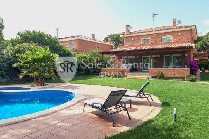 Image No.41-6 Bed Villa for sale