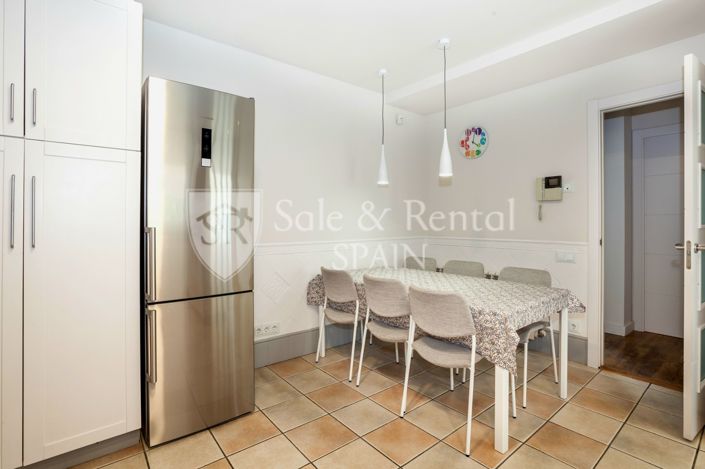 Image No.7-6 Bed Villa for sale