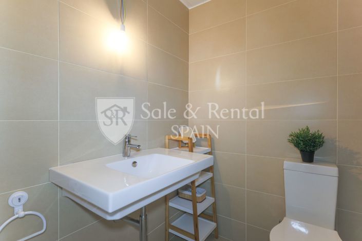 Image No.23-4 Bed Villa for sale