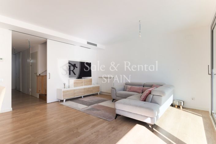 Image No.5-4 Bed Villa for sale