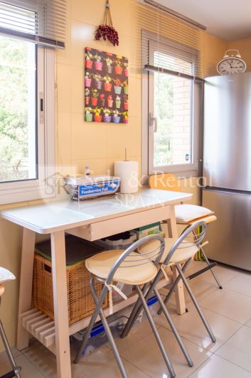 Image No.19-3 Bed Flat for sale