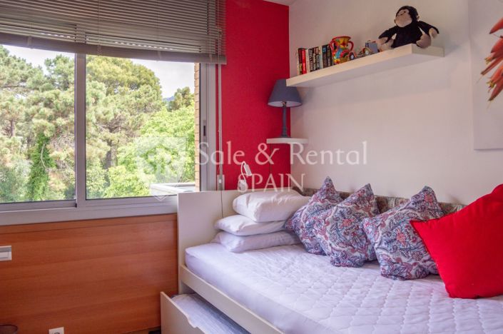 Image No.31-3 Bed Flat for sale