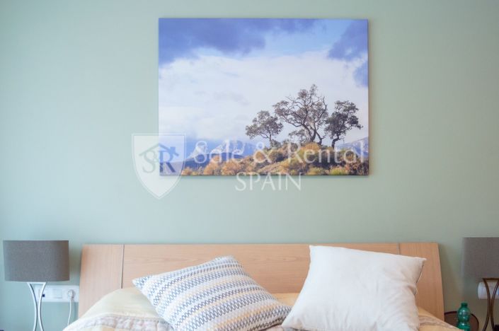 Image No.35-3 Bed Flat for sale