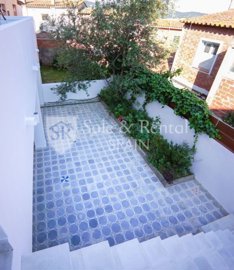 2564-00714