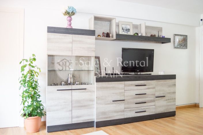 Image No.12-2 Bed Flat for sale