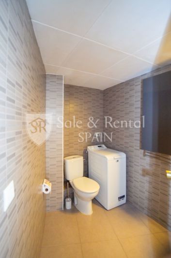 Image No.34-2 Bed Flat for sale