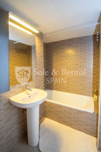 Image No.37-2 Bed Flat for sale