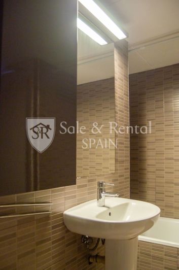 Image No.38-2 Bed Flat for sale