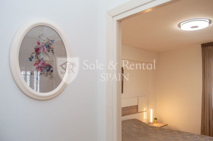 Image No.41-2 Bed Flat for sale