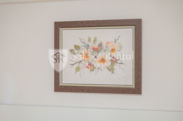 Image No.47-2 Bed Flat for sale