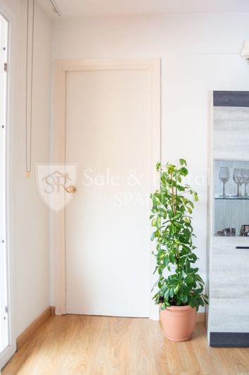 Image No.54-2 Bed Flat for sale