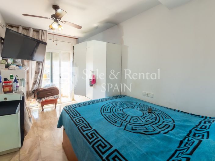 Image No.19-3 Bed Flat for sale