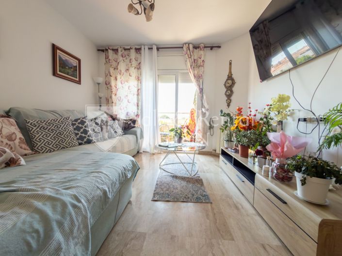 Image No.3-3 Bed Flat for sale