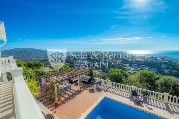 Image No.11-6 Bed Villa for sale