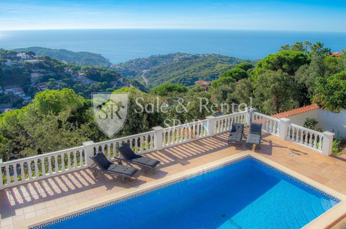Image No.12-6 Bed Villa for sale