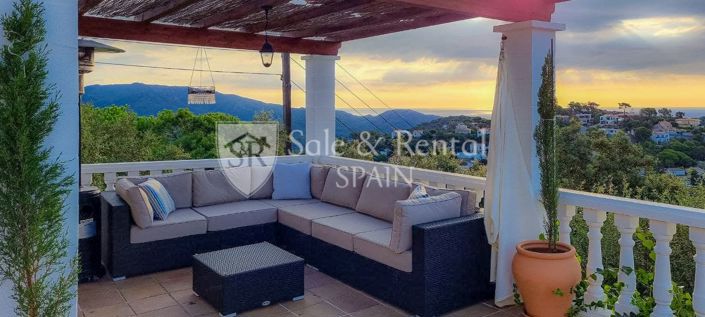 Image No.23-6 Bed Villa for sale