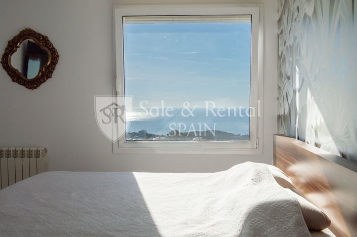Image No.31-6 Bed Villa for sale