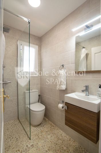 Image No.47-6 Bed Villa for sale