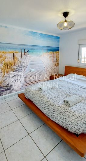Image No.9-6 Bed Villa for sale