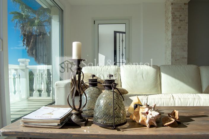 Image No.9-6 Bed Villa for sale