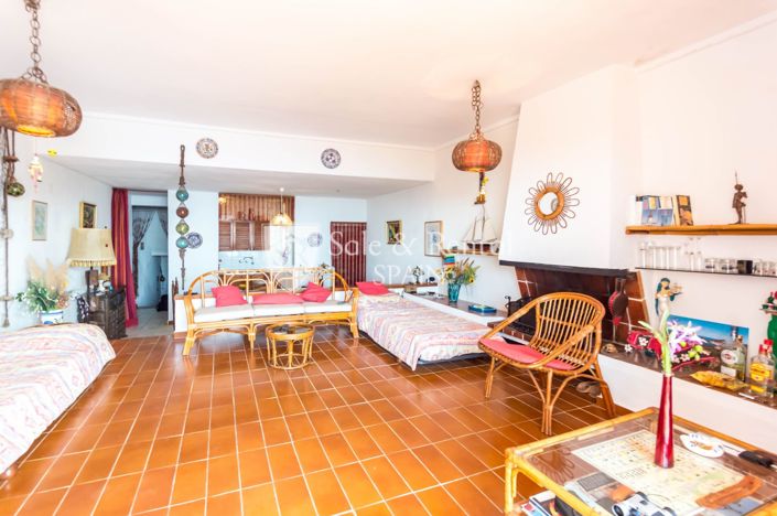 Image No.12-2 Bed Flat for sale