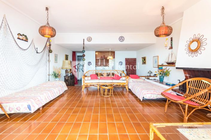 Image No.19-2 Bed Flat for sale
