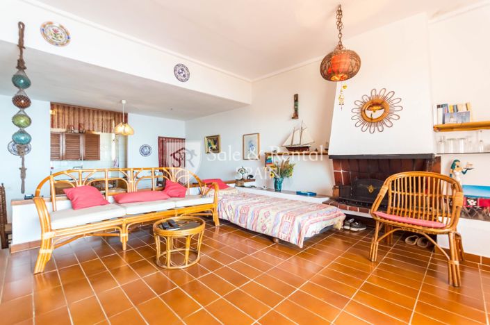 Image No.22-2 Bed Flat for sale