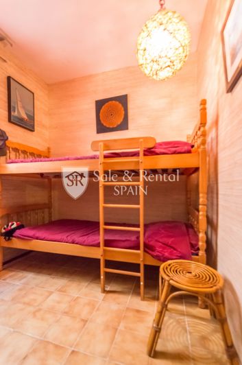 Image No.5-2 Bed Flat for sale