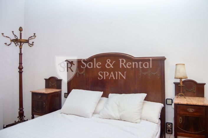 Image No.14-7 Bed Villa for sale