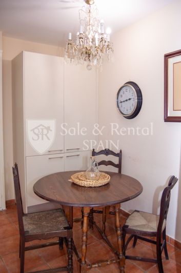 Image No.20-7 Bed Villa for sale