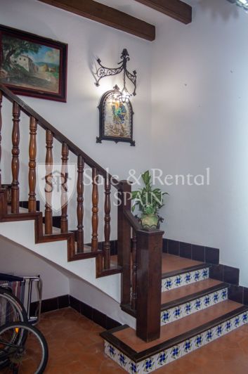 Image No.29-7 Bed Villa for sale
