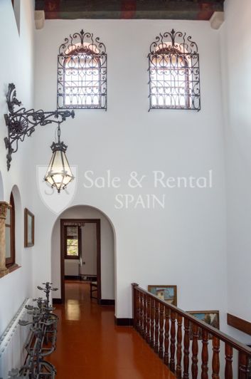 Image No.32-7 Bed Villa for sale