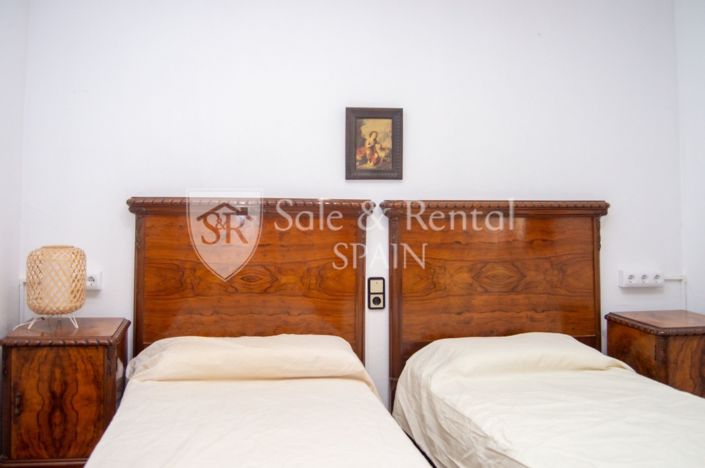 Image No.53-7 Bed Villa for sale