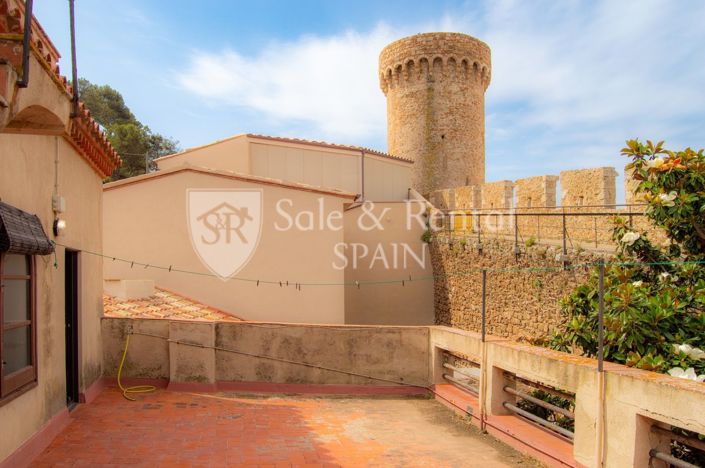 Image No.57-7 Bed Villa for sale