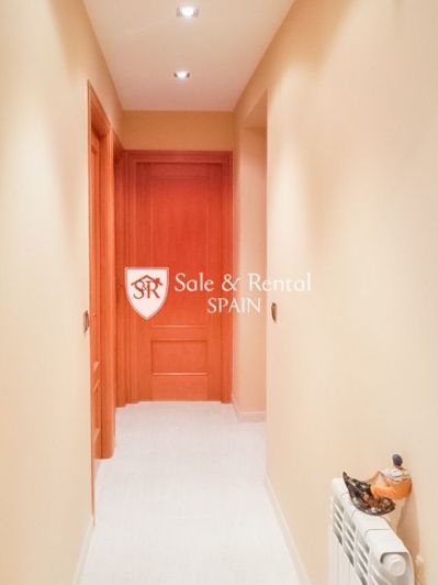 Image No.6-3 Bed Flat for sale
