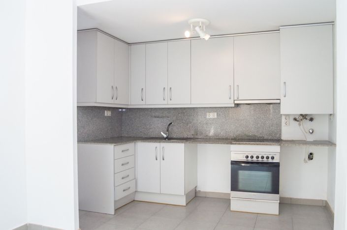 Image No.3-2 Bed Flat for sale