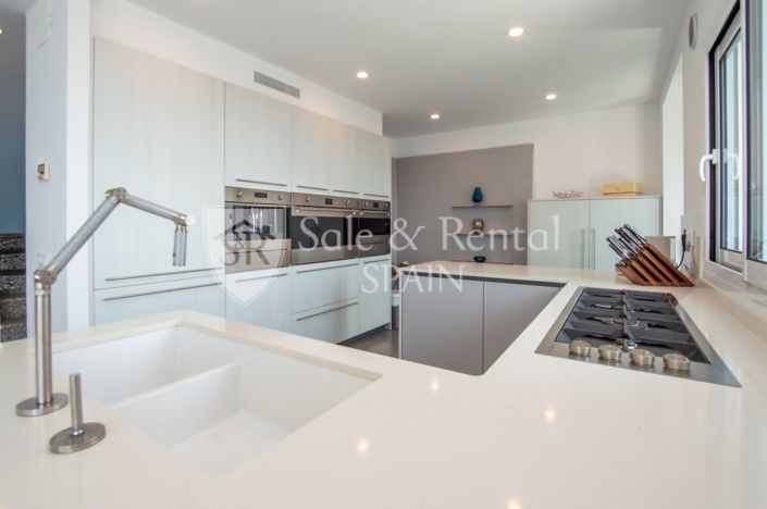 Image No.21-3 Bed Villa for sale