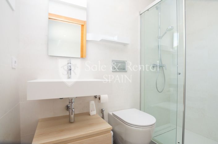 Image No.42-3 Bed Villa for sale