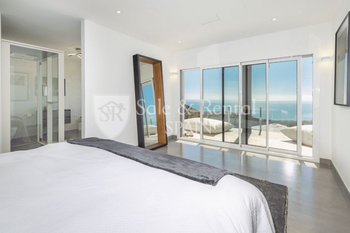Image No.49-3 Bed Villa for sale