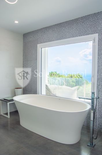 Image No.55-3 Bed Villa for sale