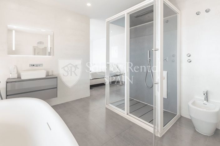 Image No.58-3 Bed Villa for sale